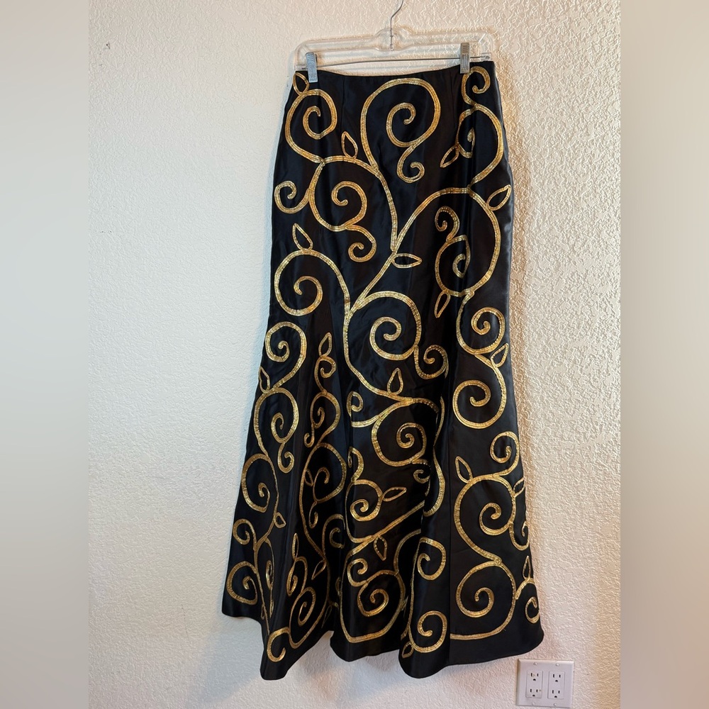 Chetta B Elegant Black Maxi Skirt with Gold Swirls